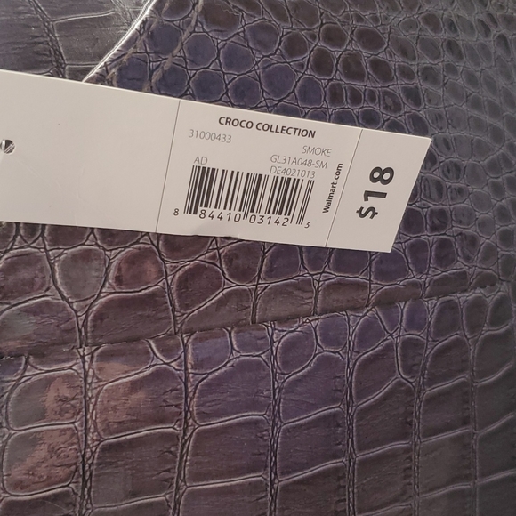 NWT Faux Alligator purse - Picture 2 of 6